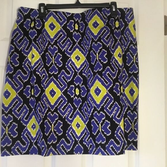 Doncaster Brand Women’s Size 16 Skirt IKAT print in Navy Lime Green and Black. - Picture 4 of 10